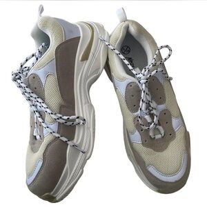 NastyGal Chunky Dad Sneaker Size 5